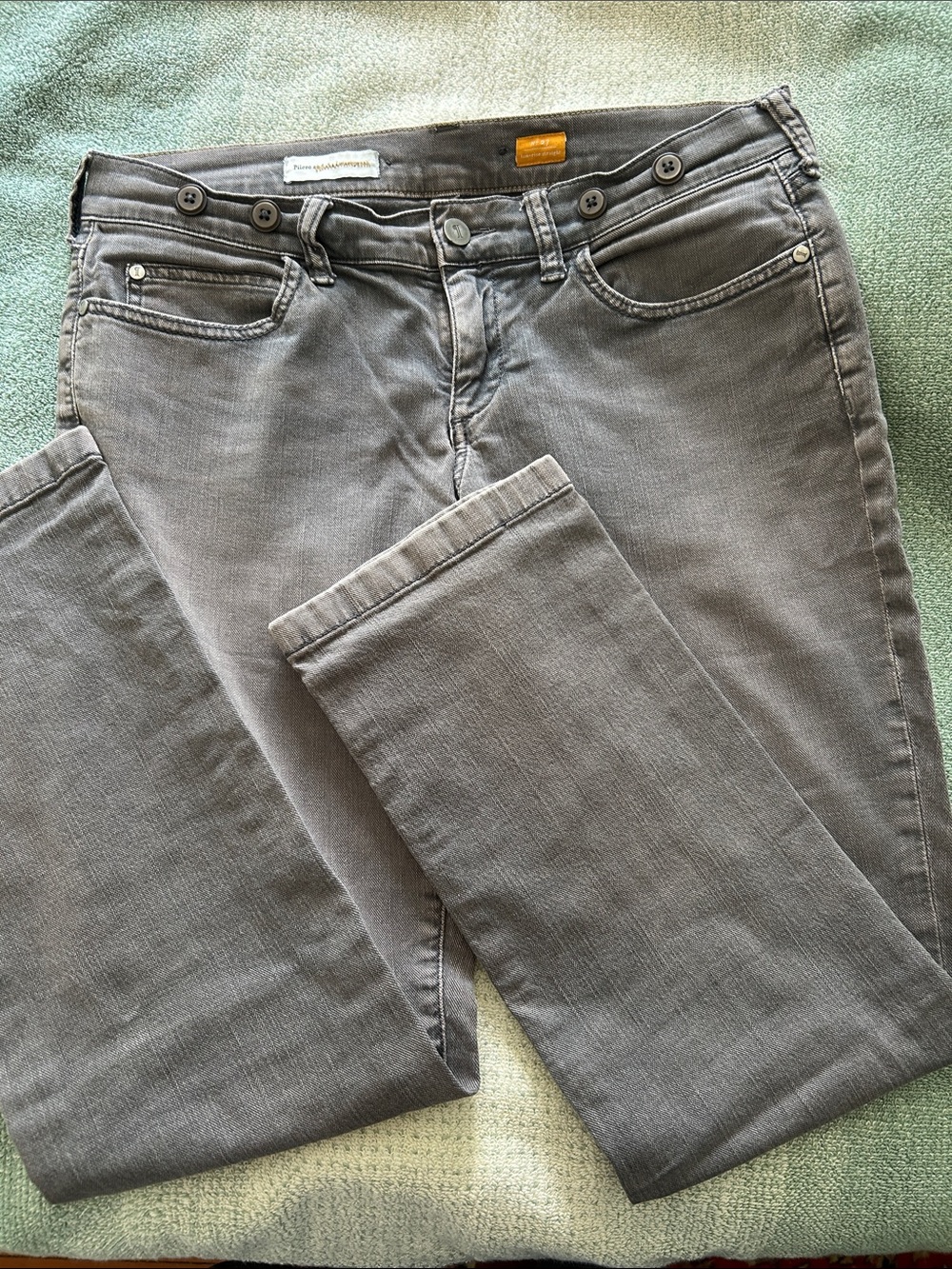 Pilcro Low-Rise Straight-Leg Women’s Grey Jeans - Classic Fit Sz 27